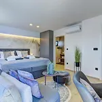Villa One By Aneo Travel Novi Vinodolski