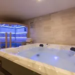 One By Aneo Travel * Novi Vinodolski