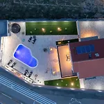 One By Aneo Travel Novi Vinodolski