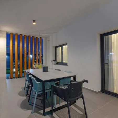 Βίλα One By Aneo Travel Novi Vinodolski