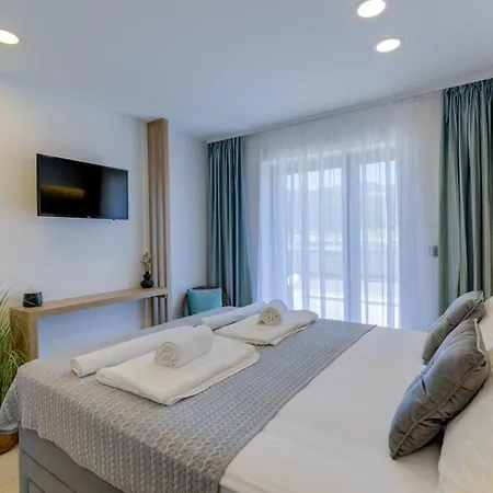 One By Aneo Travel * Novi Vinodolski