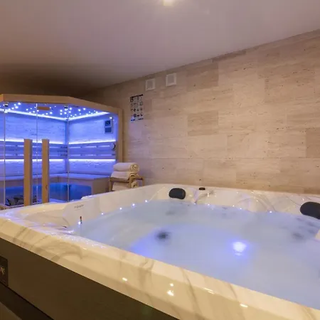 One By Aneo Travel * Novi Vinodolski