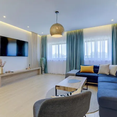 One By Aneo Travel *